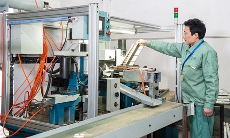 Padlock's casing processing center
